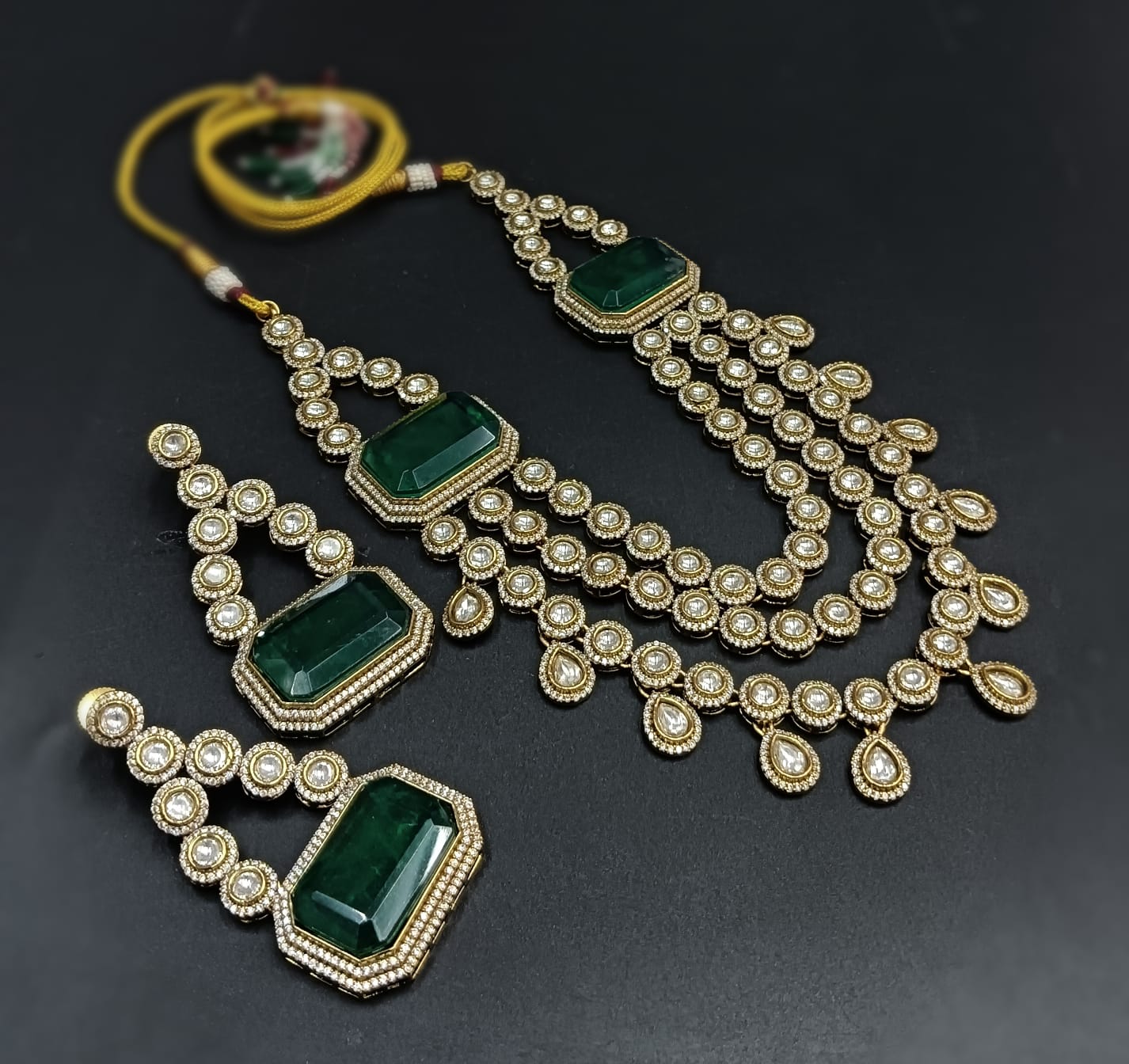 Doublet stone necklace