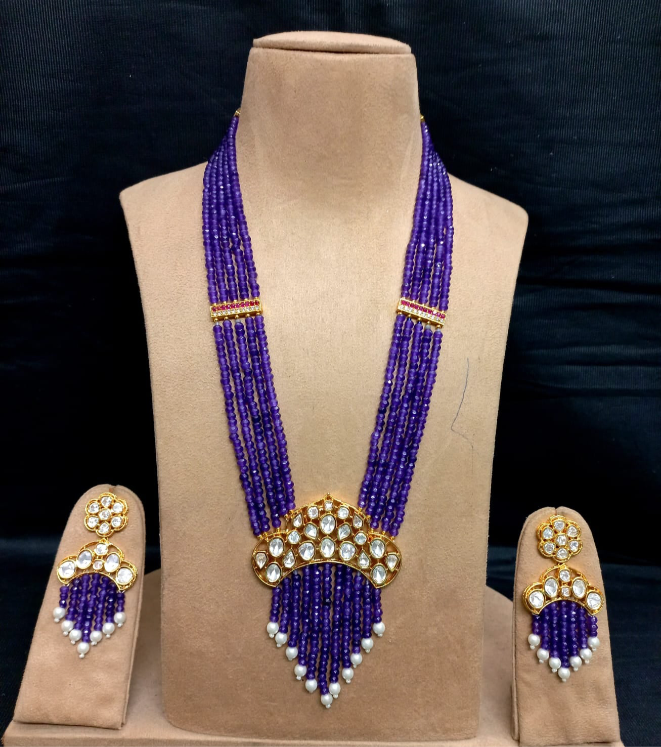 Necklace set
