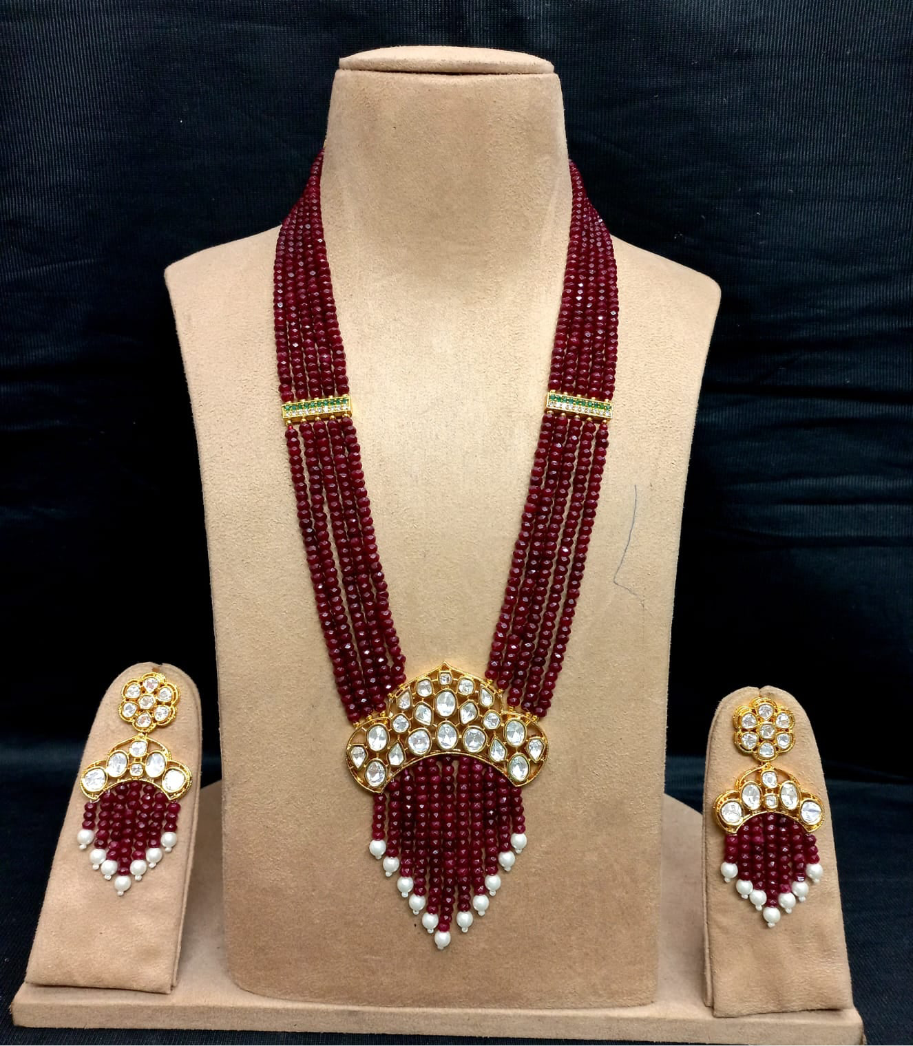 Necklace set