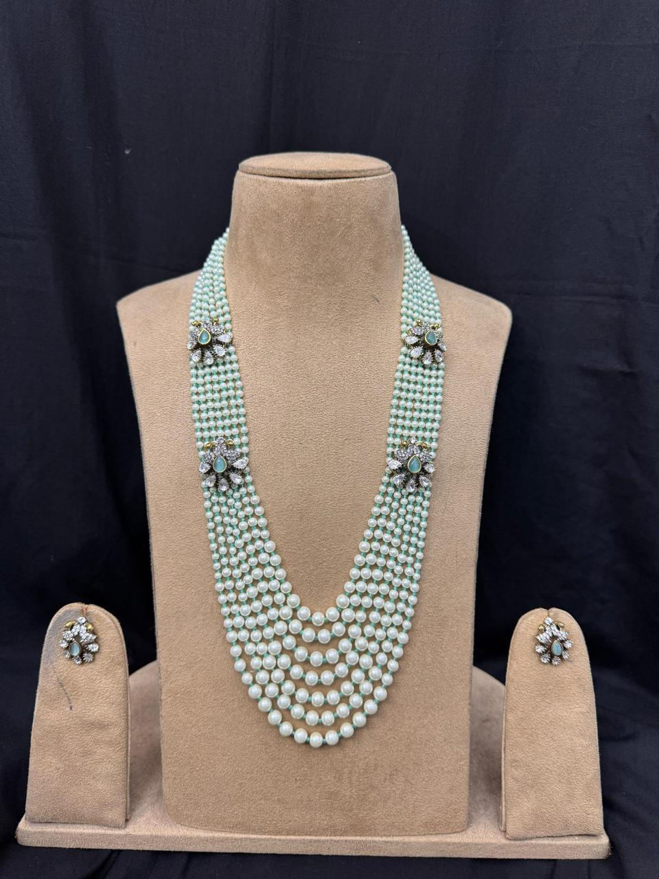 Beaded Necklace Set