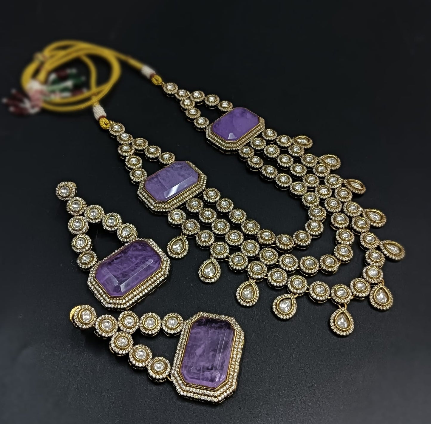 Doublet stone necklace