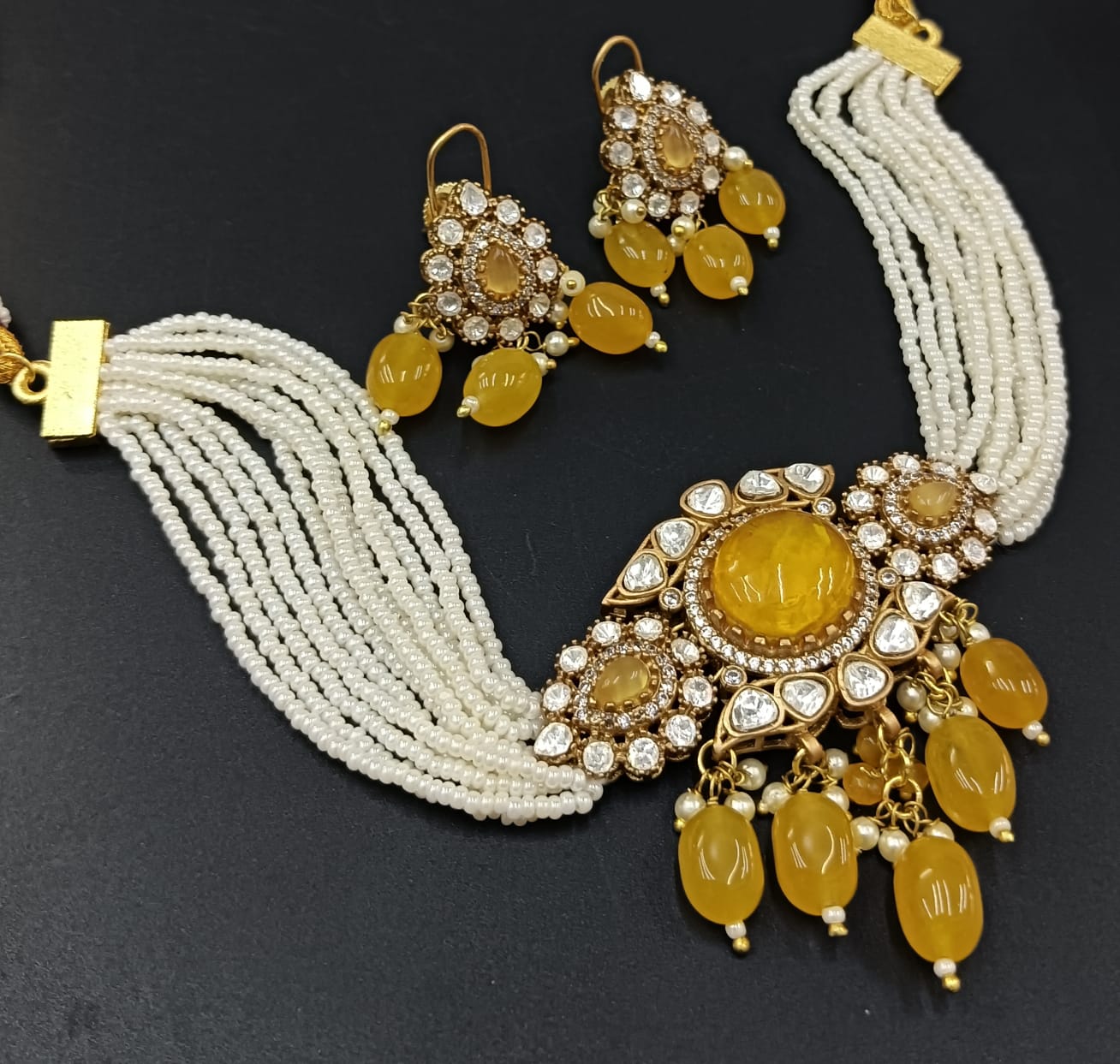 kundan choker for gilrs & womens