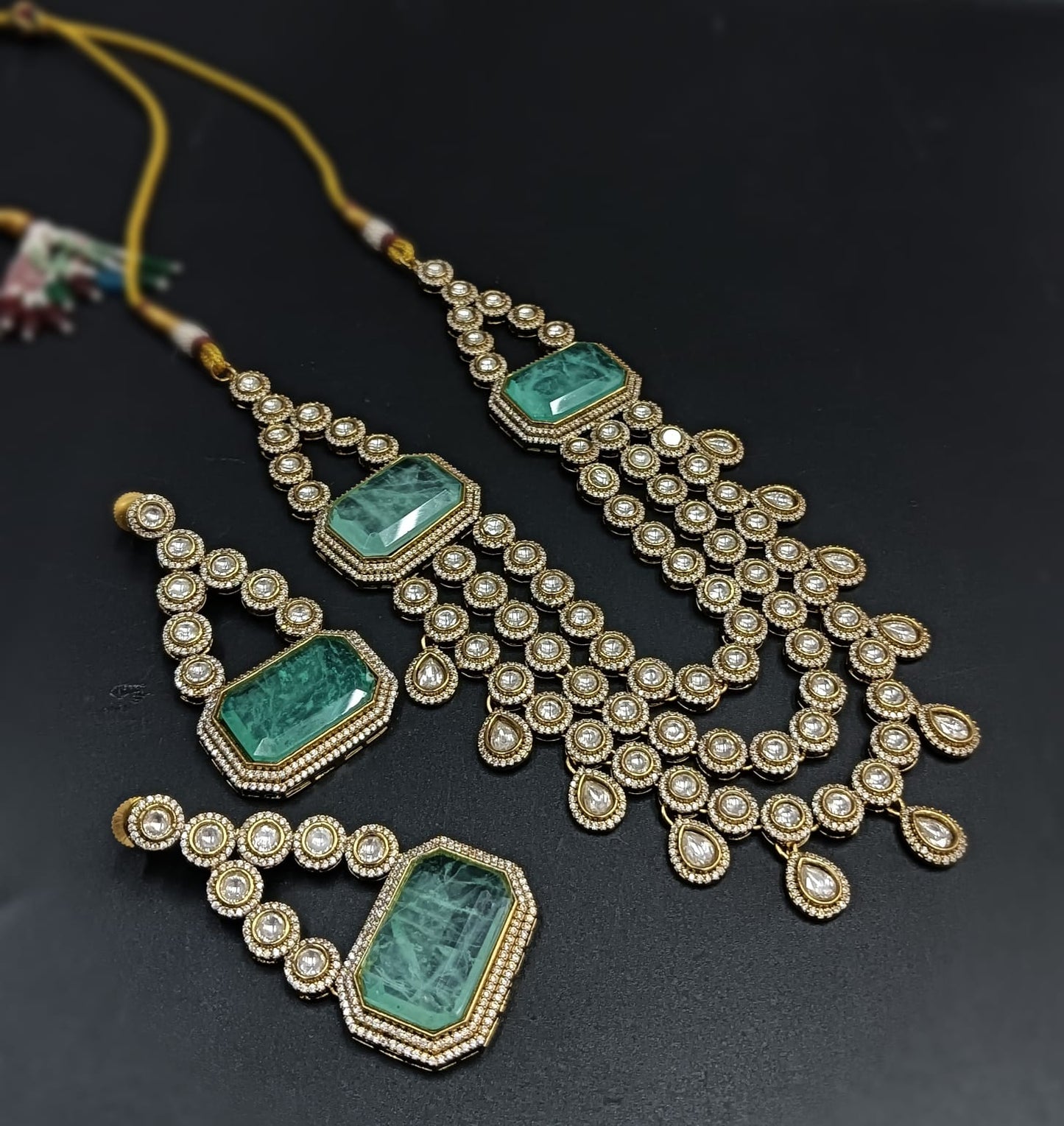 Doublet stone necklace